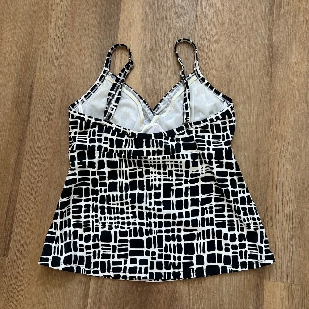 Miraclesuit Womens 12 Black White Geometric Grid‎ Tankini Swim Top tummy control